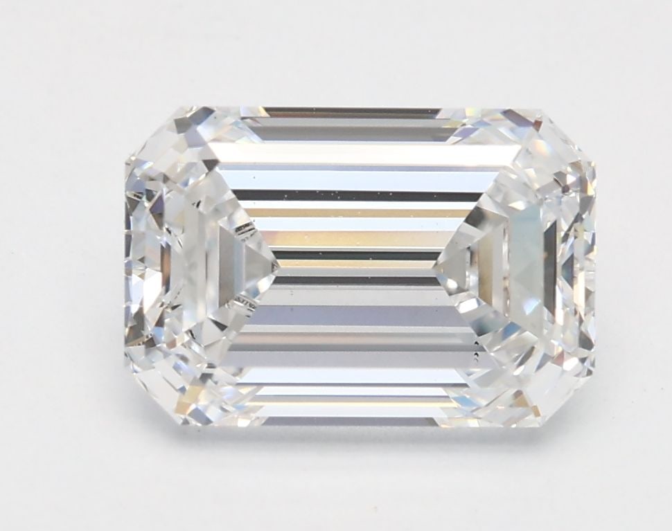 Loose Diamond - EMERALD 2.05ct E VS1: Loose Diamond - EMERALD 2.05ct E VS1 Source: This is a real non-mined Diamond that has been grown in a lab Shape: EMERALD Carats: 2.05 Color: E Clarity: VS1 Certification: IGI Video: