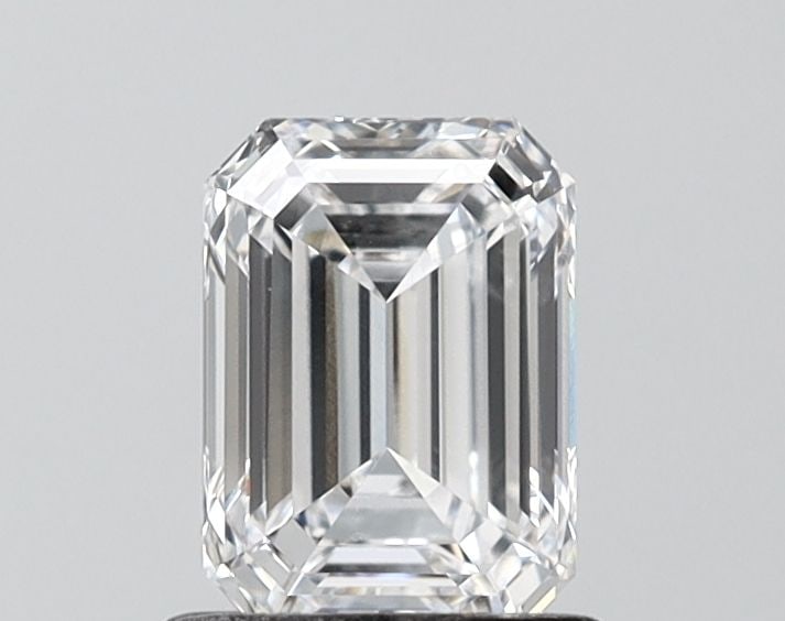 Loose Diamond - EMERALD 1.06ct D VVS2: Loose Diamond - EMERALD 1.06ct D VVS2 Source: This is a real non-mined Diamond that has been grown in a lab Shape: EMERALD Carats: 1.06 Color: D Clarity: VVS2 Certification: IGI Video: