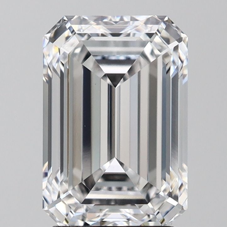 Loose Diamond - EMERALD 3.08ct D VVS2: Loose Diamond - EMERALD 3.08ct D VVS2 Source: This is a real non-mined Diamond that has been grown in a lab Shape: EMERALD Carats: 3.08 Color: D Clarity: VVS2 Certification: IGI Video: