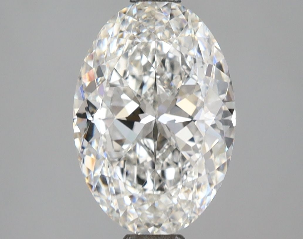 Loose Diamond - OVAL 2.57ct F VVS2: Loose Diamond - OVAL 2.57ct F VVS2 Source: This is a real non-mined Diamond that has been grown in a lab Shape: OVAL Carats: 2.57 Color: F Clarity: VVS2 Certification: IGI Video: