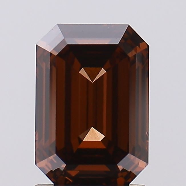 Loose Diamond - EMERALD 2.01ct Fancy Brown VS2: Loose Diamond - EMERALD 2.01ct Fancy Brown VS2 Source: This is a real non-mined Diamond that has been grown in a lab Shape: EMERALD Carats: 2.01 Color: Fancy Brown Certification: IGI Video: