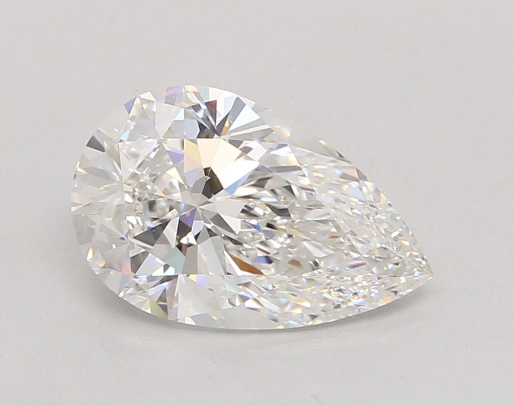 Loose Diamond - PEAR 2.84ct F VVS2: Loose Diamond - PEAR 2.84ct F VVS2 Source: This is a real non-mined Diamond that has been grown in a lab Shape: PEAR Carats: 2.84 Color: F Clarity: VVS2 Certification: IGI Video: