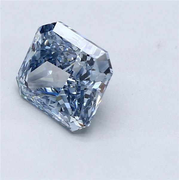 Loose Diamond - RADIANT 3.01ct Fancy Vivid Blue VS1: Loose Diamond - RADIANT 3.01ct Fancy Vivid Blue VS1 Source: This is a real non-mined Diamond that has been grown in a lab Shape: RADIANT Carats: 3.01 Color: Fancy Vivid Blue Certification: IGI Video: