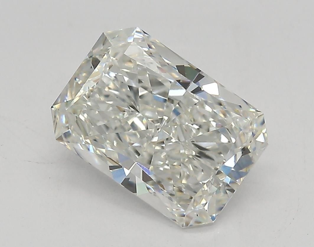 Loose Diamond - RADIANT 2.07ct F VS1: Loose Diamond - RADIANT 2.07ct F VS1 Source: This is a real non-mined Diamond that has been grown in a lab Shape: RADIANT Carats: 2.07 Color: F Clarity: VS1 Certification: IGI Video: