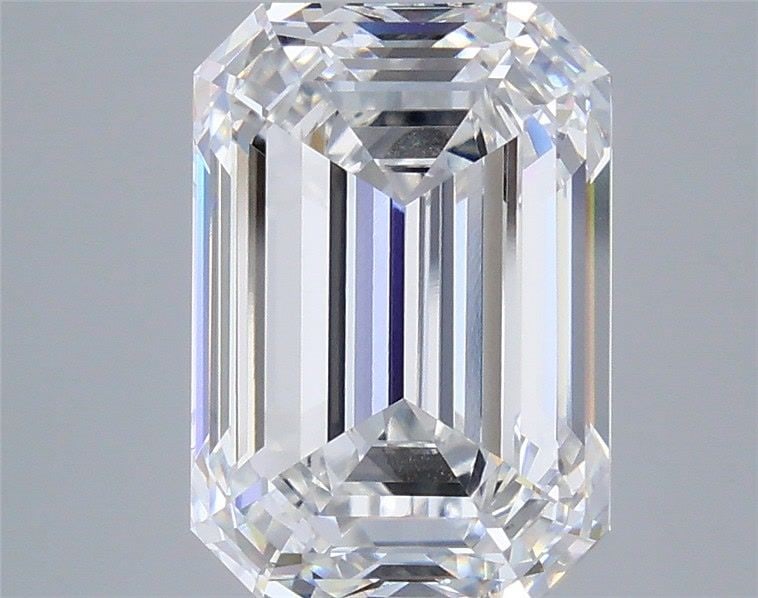 Loose Diamond - EMERALD 6.29ct D VVS2: Loose Diamond - EMERALD 6.29ct D VVS2 Source: This is a real non-mined Diamond that has been grown in a lab Shape: EMERALD Carats: 6.29 Color: D Clarity: VVS2 Certification: IGI Video: