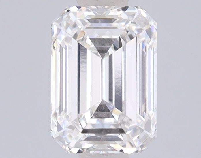 Loose Diamond - EMERALD 1.11ct E VS2: Loose Diamond - EMERALD 1.11ct E VS2 Source: This is a real non-mined Diamond that has been grown in a lab Shape: EMERALD Carats: 1.11 Color: E Clarity: VS2 Certification: IGI Video: