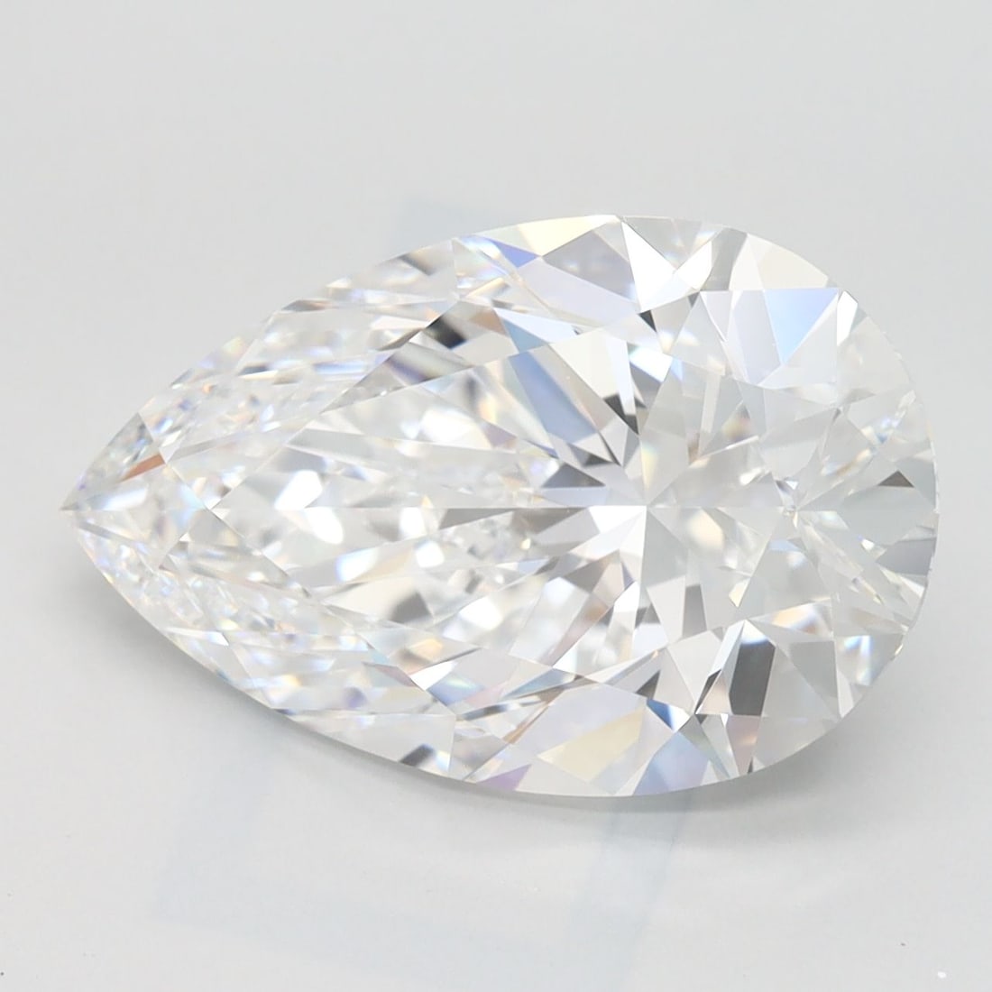 Loose Diamond - PEAR 4.41ct D VVS1: Loose Diamond - PEAR 4.41ct D VVS1 Source: This is a real non-mined Diamond that has been grown in a lab Shape: PEAR Carats: 4.41 Color: D Clarity: VVS1 Certification: GIA Video: