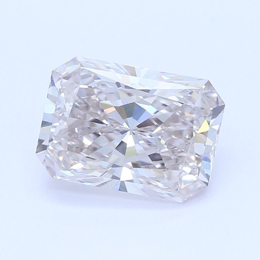 Loose Diamond - RADIANT 0.81ct H VVS2: Loose Diamond - RADIANT 0.81ct H VVS2 Source: This is a real non-mined Diamond that has been grown in a lab Shape: RADIANT Carats: 0.81 Color: H Clarity: VVS2 Certification: IGI Video: