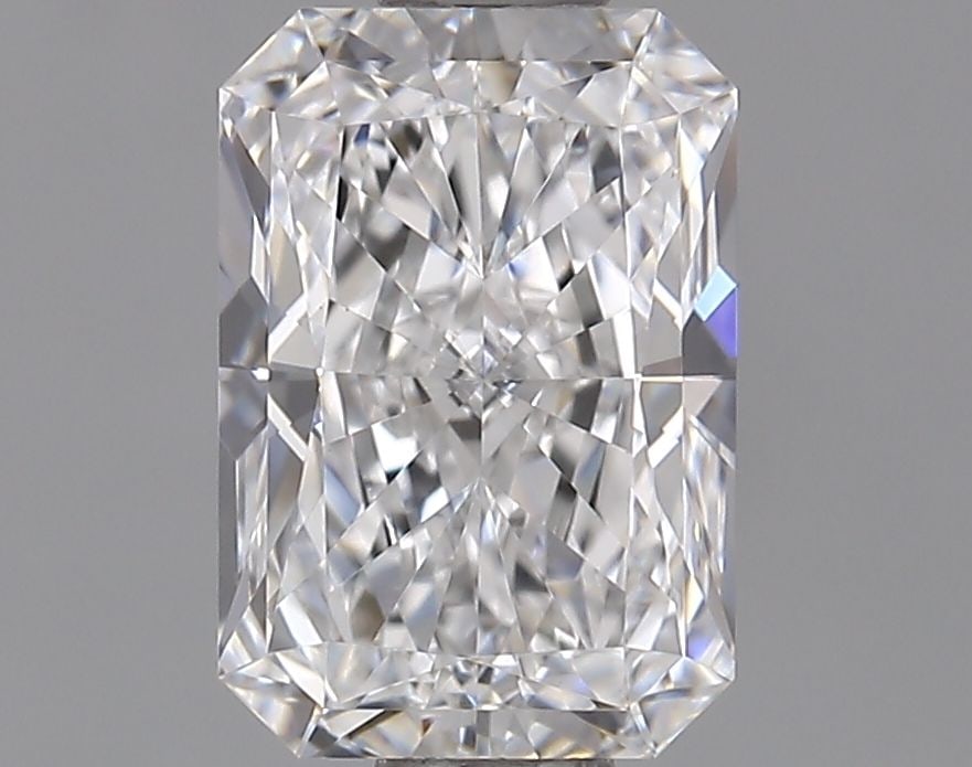 Loose Diamond - RADIANT 0.97ct D VVS2: Loose Diamond - RADIANT 0.97ct D VVS2 Source: This is a real non-mined Diamond that has been grown in a lab Shape: RADIANT Carats: 0.97 Color: D Clarity: VVS2 Certification: IGI Video: