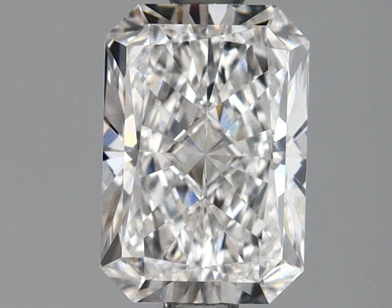 Loose Diamond - RADIANT 1.64ct F VVS1: Loose Diamond - RADIANT 1.64ct F VVS1 Source: This is a real non-mined Diamond that has been grown in a lab Shape: RADIANT Carats: 1.64 Color: F Clarity: VVS1 Certification: GIA Video: