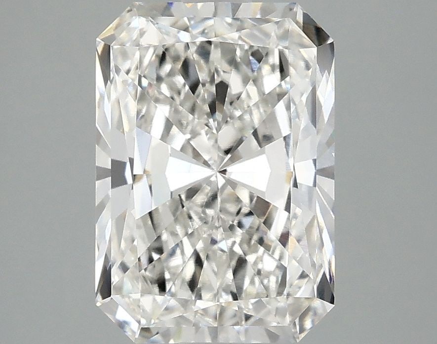 Loose Diamond - RADIANT 3.01ct G VVS2: Loose Diamond - RADIANT 3.01ct G VVS2 Source: This is a real non-mined Diamond that has been grown in a lab Shape: RADIANT Carats: 3.01 Color: G Clarity: VVS2 Certification: IGI Video: