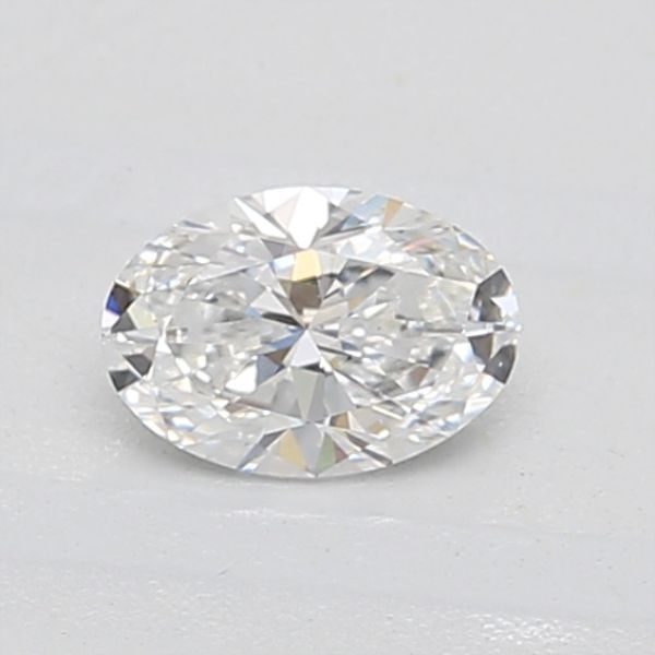Loose Diamond - OVAL 0.5ct E VS2: Loose Diamond - OVAL 0.5ct E VS2 Source: This is a real non-mined Diamond that has been grown in a lab Shape: OVAL Carats: 0.5 Color: E Clarity: VS2 Certification: IGI Video: