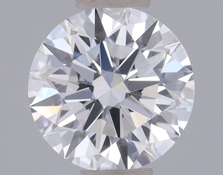 Ideal Loose Diamond - ROUND 0.55ct D VS1: Ideal Loose Diamond - ROUND 0.55ct D VS1 Source: This is a real non-mined Diamond that has been grown in a lab Shape: ROUND Carats: 0.55 Color: D Clarity: VS1 Certification: IGI Video: