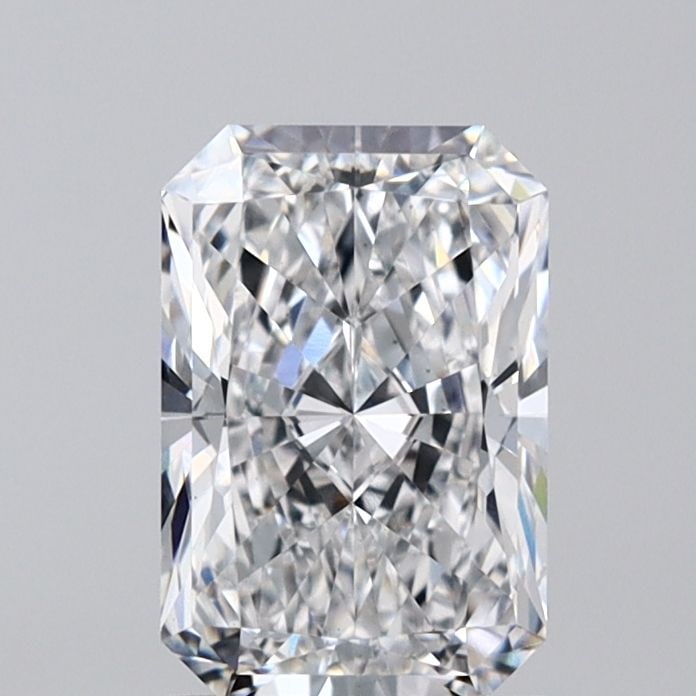 Loose Diamond - RADIANT 1.57ct E VS2: Loose Diamond - RADIANT 1.57ct E VS2 Source: This is a real non-mined Diamond that has been grown in a lab Shape: RADIANT Carats: 1.57 Color: E Clarity: VS2 Certification: IGI Video: