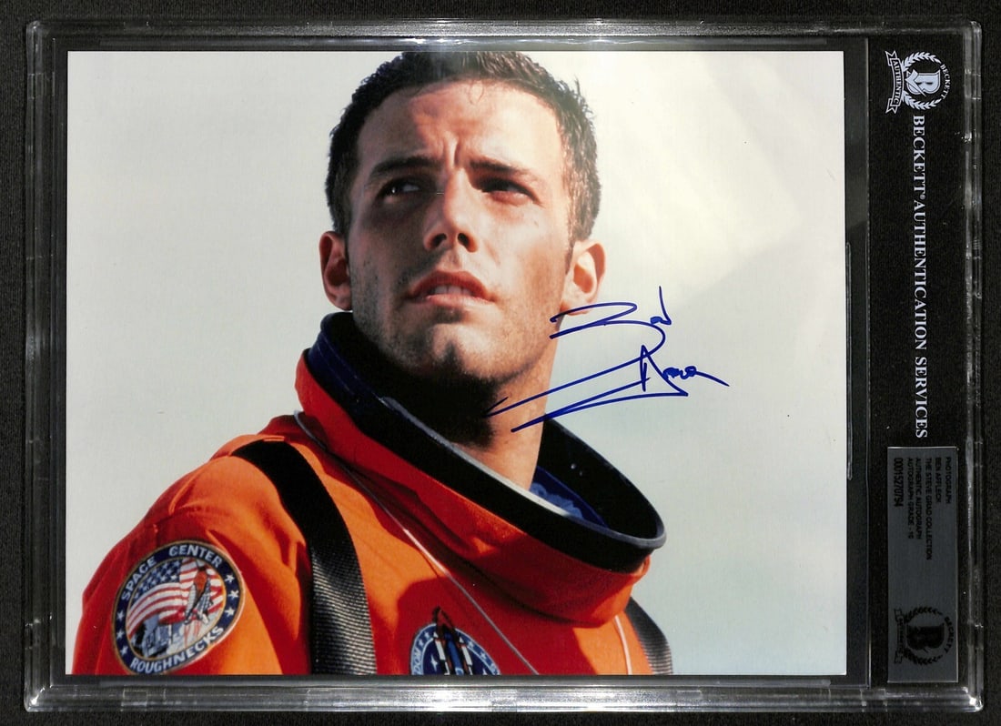 Ben Affleck Armageddon Signed 8x10 Photo BAS Grade 10: Ben Affleck Armageddon Signed 8x10 Photo BAS Grade 10 This is an original 8x10 color photograph featuring Ben Affleck as A.J. Frost from the film Armageddon, autographed in blue permanent marker. The 