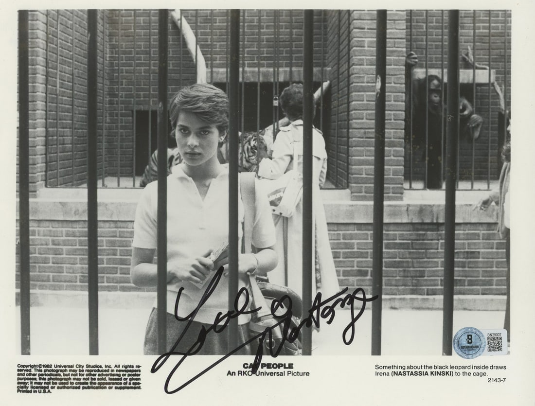 Nastassja Kinski Signed Cat People 8x10 Photo Authentic BAS: Nastassja Kinski Signed Cat People 8x10 Photo Authentic BAS This stunning 8x10 photograph features an authentic autograph from Nastassja Kinski, renowned for her role in the iconic film 'Cat People.' 