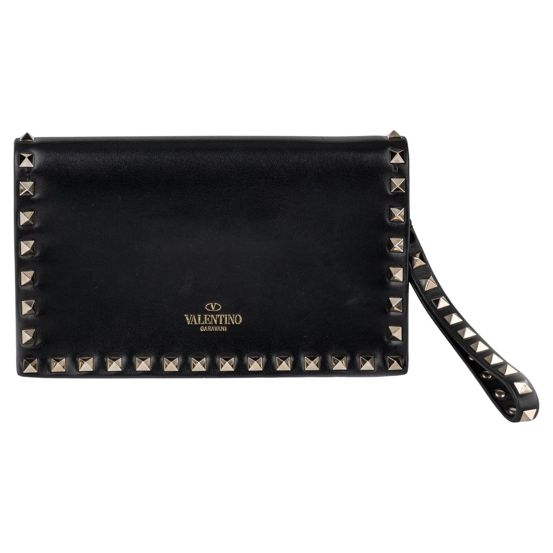 Valentino Rockstud Black Leather Clutch with Dust Cover: Valentino Rockstud Black Leather Clutch with Dust Cover This Valentino Rockstud clutch is a stunning piece crafted from high-quality black leather, showcasing a chic and edgy design. The clutch featur