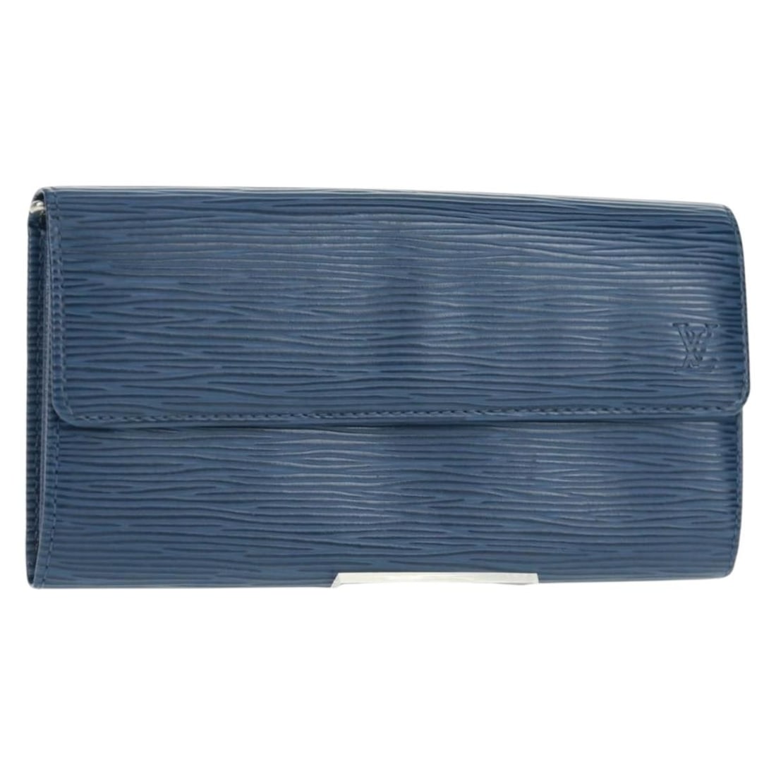 Louis Vuitton Myrtille Epi Leather Wallet M6359G Italy Made: Louis Vuitton Myrtille Epi Leather Wallet M6359G Italy Made Louis Vuitton Epi Pochette Porte Monnaie Credit wallet in Myrtille color, crafted from durable Epi leather. This Italian-made wallet feature