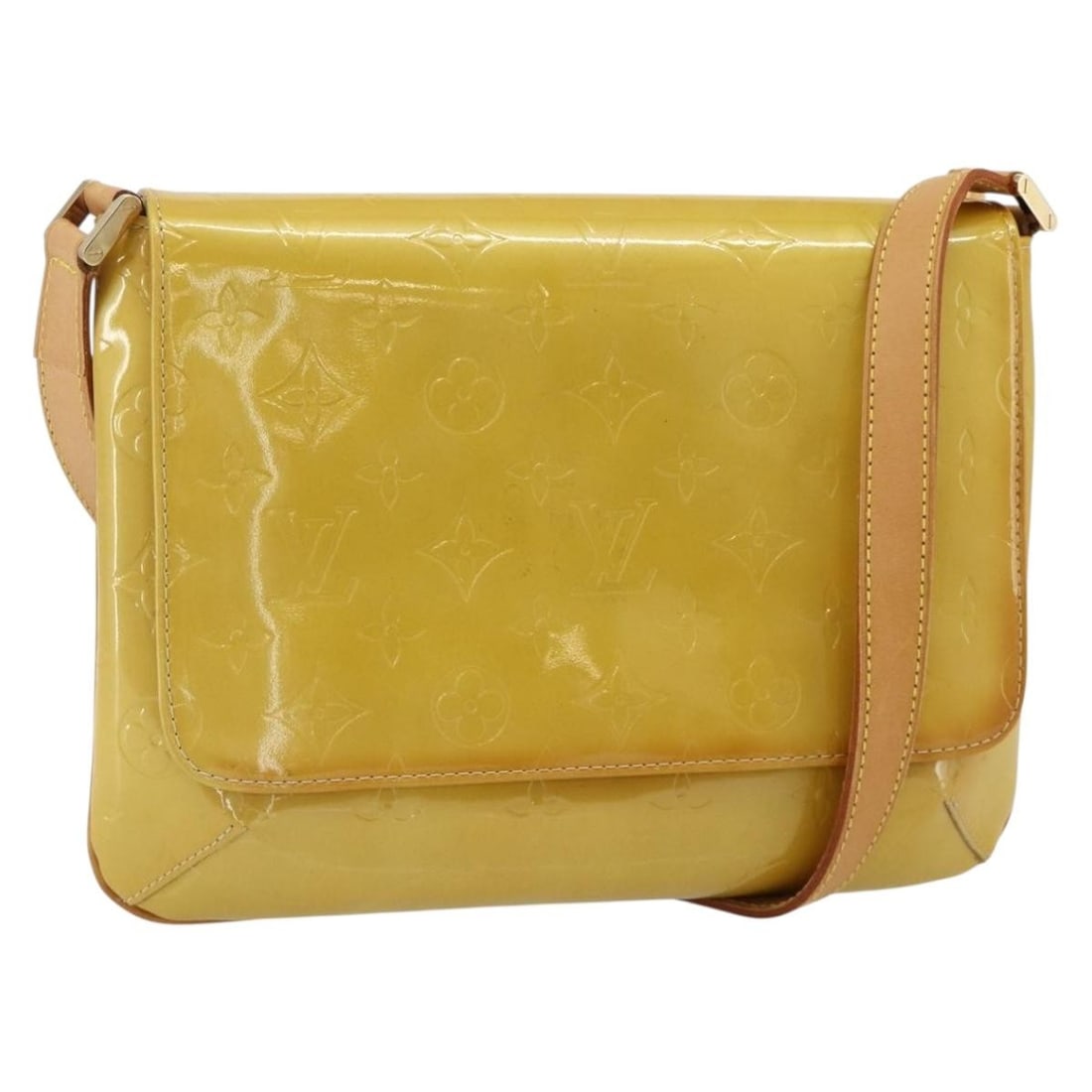 Louis Vuitton Vernis Thompson Street shoulder bag beige patent leather: Louis Vuitton Vernis Thompson Street shoulder bag beige patent leather This Louis Vuitton Monogram Vernis Thompson Street shoulder bag in beige patent leather features a sleek and compact design. Craf