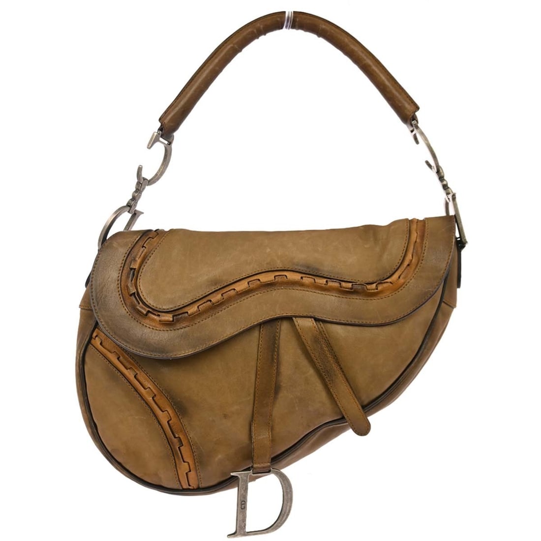 Dior Saddle Medium Brown Leather Shoulder Bag with Velcro Closure: Dior Saddle Medium Brown Leather Shoulder Bag with Velcro Closure This Christian Dior Saddle handbag features a classic brown leather exterior with a medium-sized silhouette and shoulder strap handle.