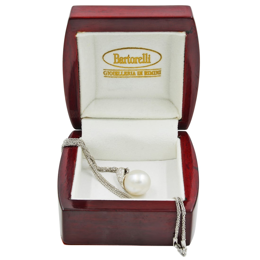 Estate 18K White Gold Diamond Pearl Pendant Necklace 0.25ct: Estate 18K White Gold Diamond Pearl Pendant Necklace 0.25ct This exquisite necklace features a stunning combination of pearls and diamonds, elegantly crafted in 18K white gold. The necklace measures 1