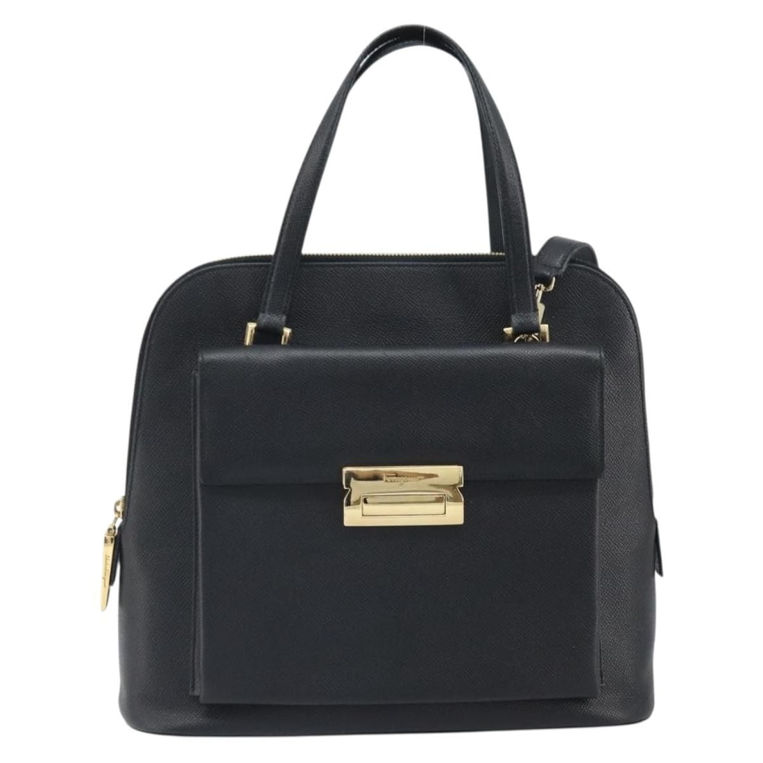 Black Leather Vintage Handbag by Salvatore Ferragamo: Black Leather Vintage Handbag by Salvatore Ferragamo This vintage Salvatore Ferragamo handbag is crafted from black leather and designed for women. It features a classic silhouette with slight rubbing