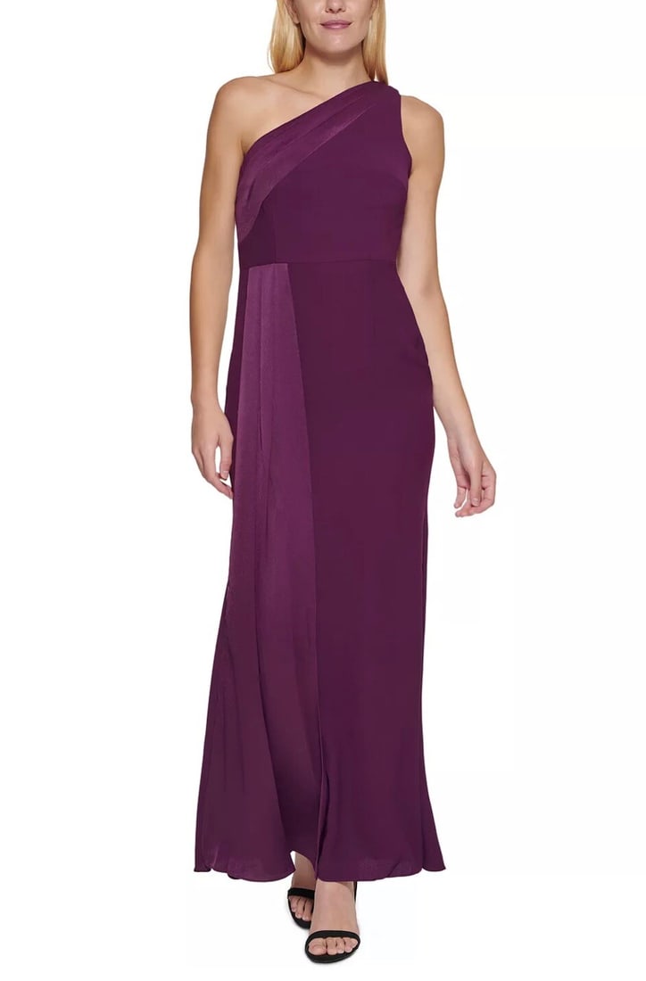 Vince Camuto Purple One Shoulder Pleated Ball Gown Size 14: Vince Camuto Purple One Shoulder Pleated Ball Gown Size 14 Elevate your formal wardrobe with this stunning one-shoulder side pleated gown from Vince Camuto. Designed in a rich purple color, this ball 