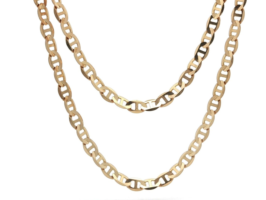 Flat Mariner Chain Necklace 10k Yellow Gold 25 Inch Lobster Clasp: Flat Mariner Chain Necklace 10k Yellow Gold 25 Inch Lobster Clasp This flat mariner link chain necklace is crafted from solid 10k yellow gold and features a classic 25-inch length. Designed for unisex
