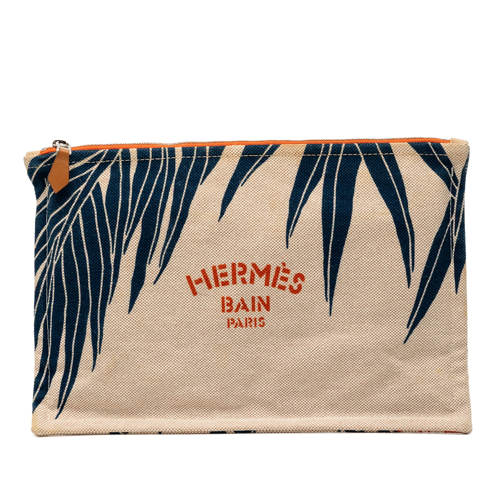 Hermes Jin et Leo Fabric Pencil Case with H Canvas Print: Hermes Jin et Leo Fabric Pencil Case with H Canvas Print This Hermes H Canvas Jin et Leo pencil case features a printed cotton exterior in beige, complemented by a top zip closure. The item displays s