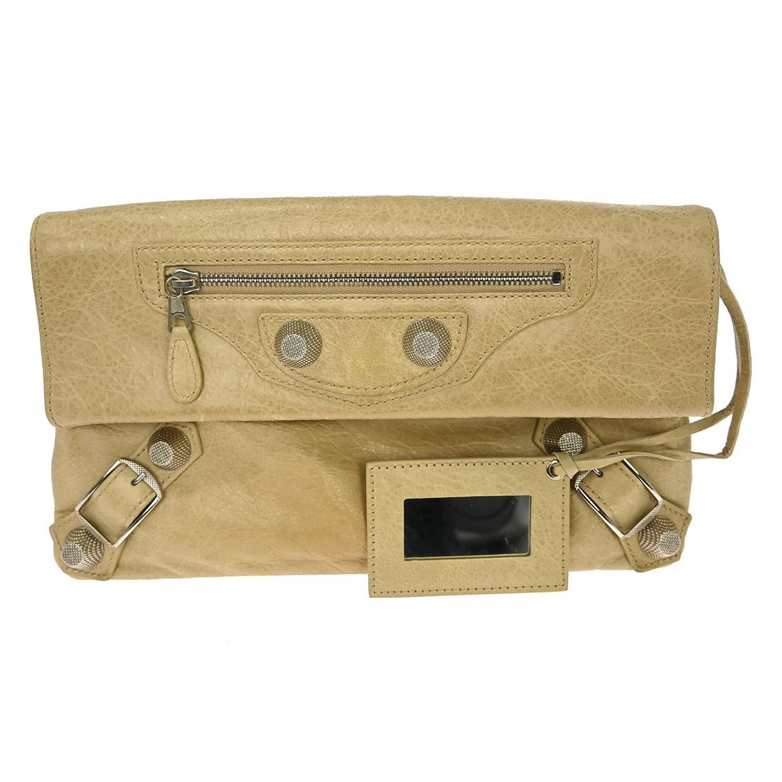 Balenciaga Envelope Clutch Beige Leather Giant Logo Medium: Balenciaga Envelope Clutch Beige Leather Giant Logo Medium This Balenciaga Envelope clutch features a beige leather exterior accented with a logo detail. Designed in a medium size, it offers inner poc