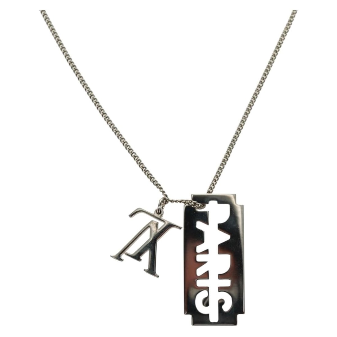 Louis Vuitton MP2084 Silver Metal Charm Necklace with Box and Dust Bag: Louis Vuitton MP2084 Silver Metal Charm Necklace with Box and Dust Bag This Louis Vuitton Collier Charm for Gentlemen is a silver-tone metal necklace, designed with a total length of approximately 53 