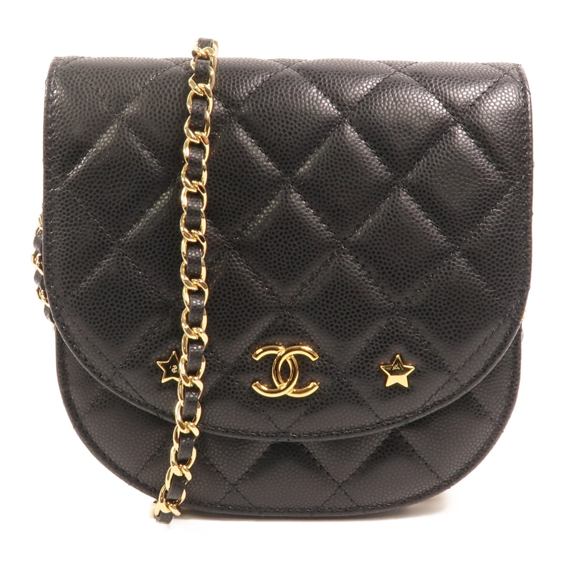 Chanel Black Calfskin AP3671 Shoulder Bag with CC Logo and Gold Hardware: Chanel Black Calfskin AP3671 Shoulder Bag with CC Logo and Gold Hardware This CHANEL CC chain shoulder bag features black calfskin leather and gold tone chain accents. Designed for women, it offers a 
