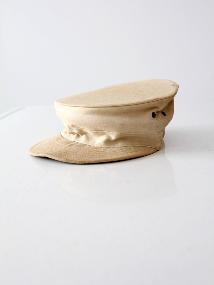 Vintage Bancroft's Dame Army Hat 1950s Cream Canvas Built-in-Frame: Vintage Bancroft's Dame Army Hat 1950s Cream Canvas Built-in-Frame This vintage Bancroft's Dame Army Hat is a remarkable piece from the 1950s-1960s, reflecting its popularity during the Korean and Vie