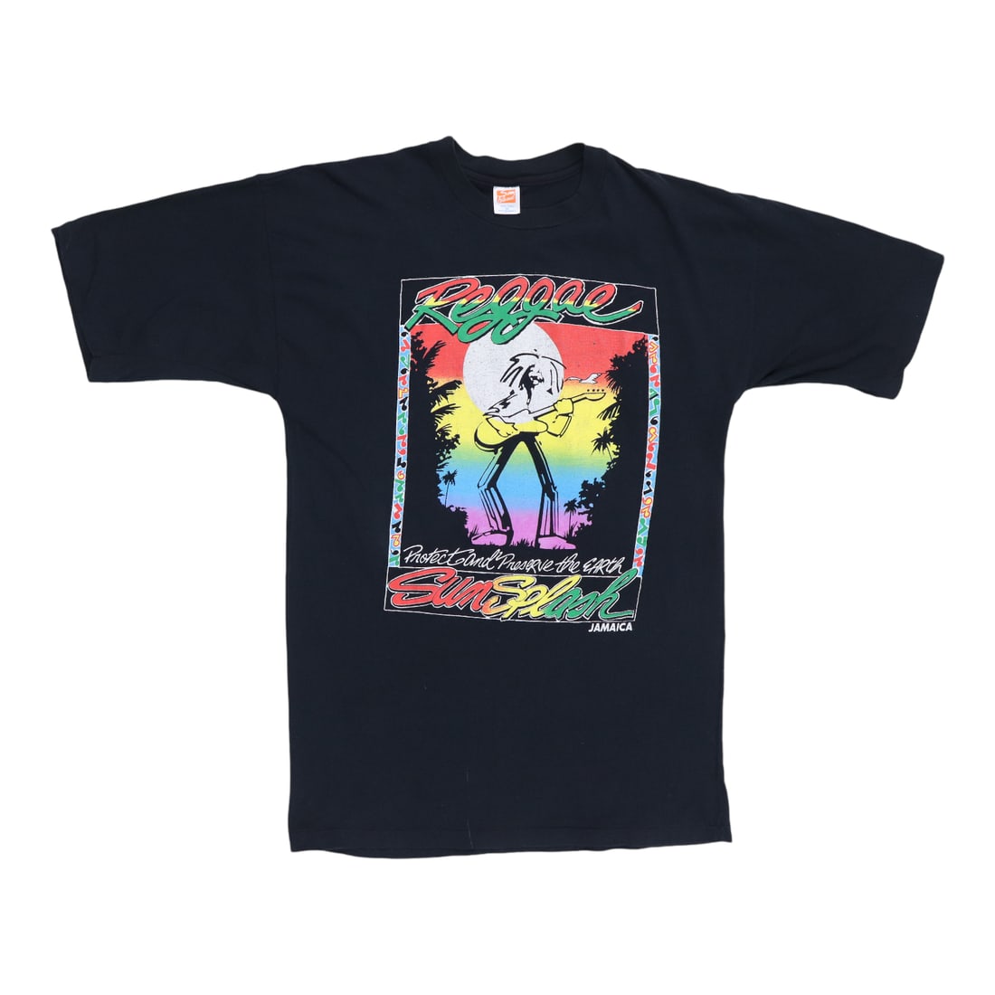 Vintage 1992 Reggae Sunsplash Black Cotton T-Shirt Extra Large: Vintage 1992 Reggae Sunsplash Black Cotton T-Shirt Extra Large This is an original vintage 1992 Reggae Sunsplash shirt, not a modern reproduction. The shirt features a black color with no graphics on 