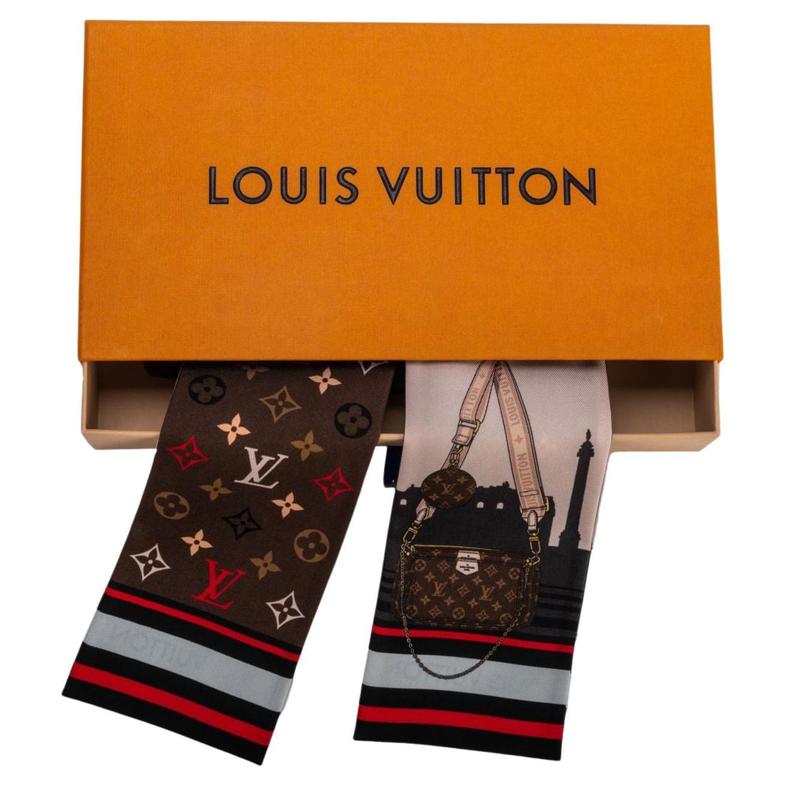 Louis Vuitton Skyline Logo Silk Bandeau Brand New in Box: Louis Vuitton Skyline Logo Silk Bandeau Brand New in Box Elevate your accessory game with this exquisite Louis Vuitton Skyline Logo Silk Bandeau. Crafted from luxurious silk, this bandeau features a s