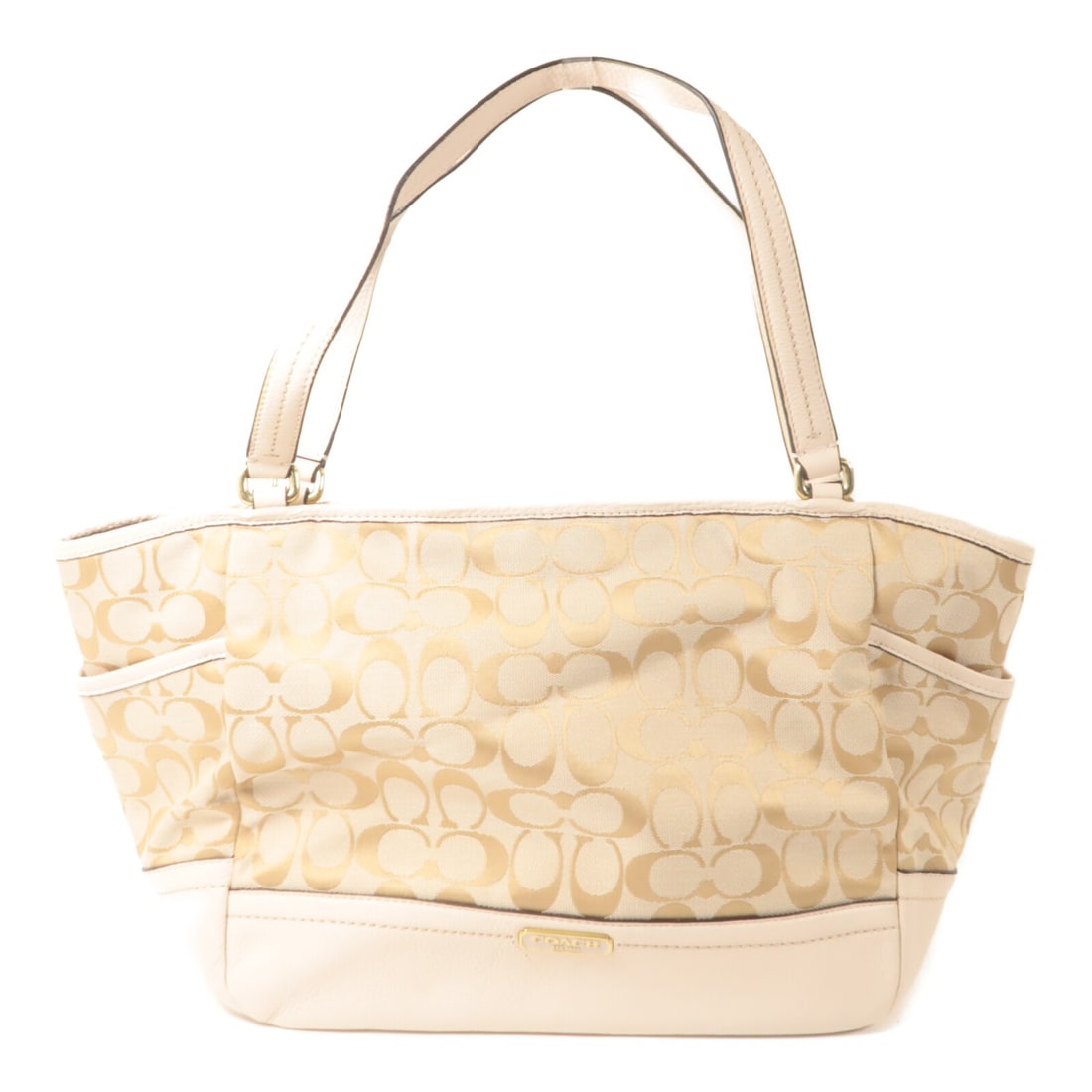 COACH Beige Calfskin Canvas Tote Bag GHW: COACH Beige Calfskin Canvas Tote Bag GHW This Coach tote bag features a combination of beige calfskin leather and canvas, offering a stylish and durable accessory. Designed for women, it has a spaciou