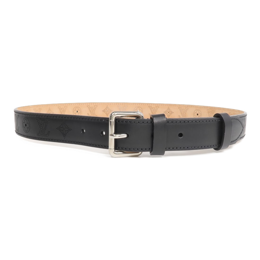 Louis Vuitton Black Calfskin Women's Belt M6931 Size 95: Louis Vuitton Black Calfskin Women's Belt M6931 Size 95 This Louis Vuitton belt is crafted from black calfskin leather and features a sleek design with silver-tone hardware. Designed for women, it is 