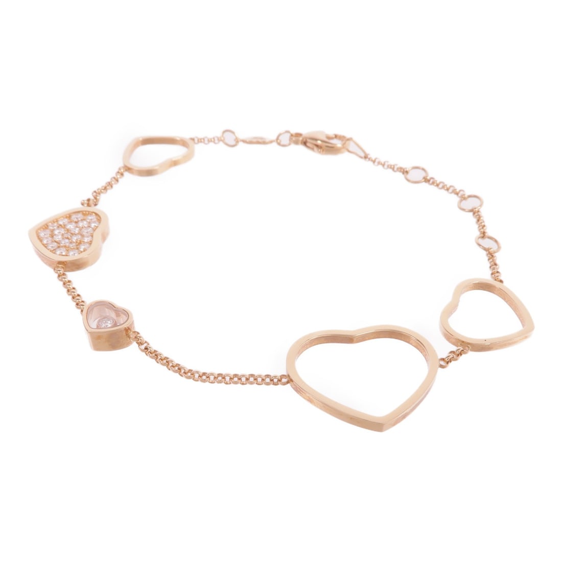 Chopard Happy Hearts Diamond Bracelet in 18K Rose Gold: Chopard Happy Hearts Diamond Bracelet in 18K Rose Gold The Chopard Happy Hearts Diamond Bracelet showcases a stunning design crafted from 18K pink gold (K18PG). This exquisite bracelet features clear 