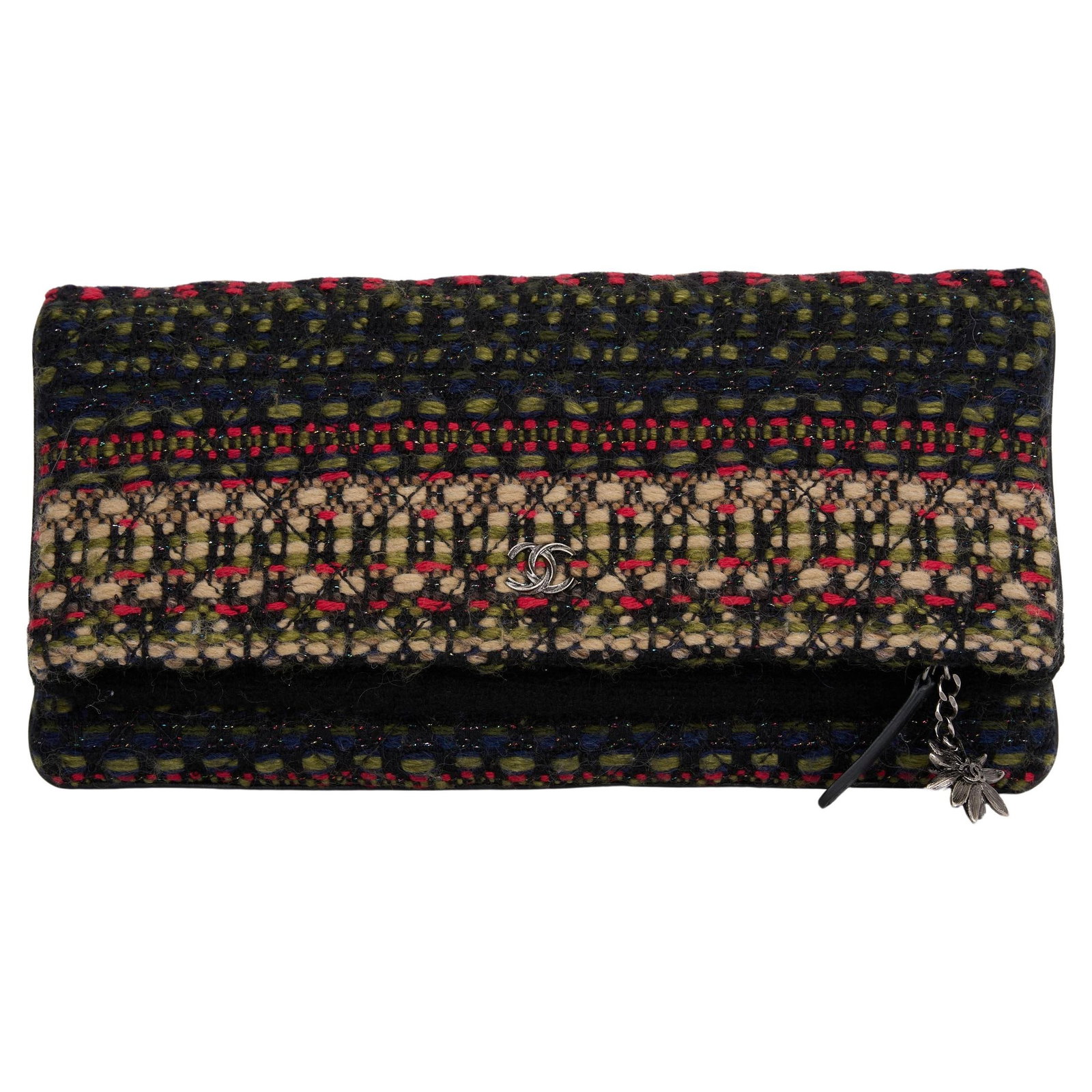 Chanel Paris-Salzburg Edelweiss Clutch Multi-Colored Tweed with Hologram: Chanel Paris-Salzburg Edelweiss Clutch Multi-Colored Tweed with Hologram Introducing the Chanel Paris-Salzburg Edelweiss Clutch, a stunning accessory crafted from multi-colored quilted tweed. This sty