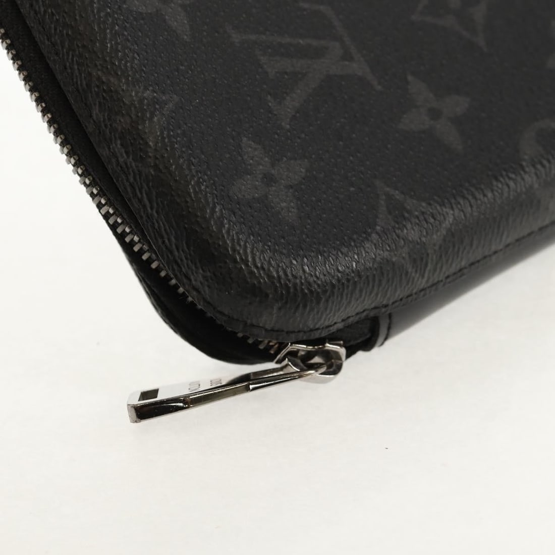 LOUIS VUITTON Monogram Eclipse iPad Case M61870 Auth Box - 5