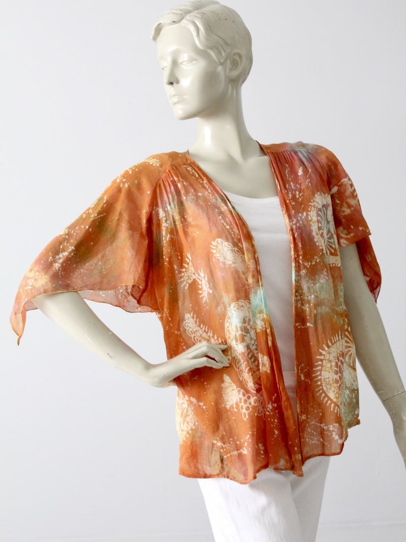 Vintage 70s Sheer Cotton Tie Dye Jacket Butterfly Sleeves: Vintage 70s Sheer Cotton Tie Dye Jacket Butterfly Sleeves Experience the essence of the 1970s with this vintage sheer cotton tie dye jacket, perfect for adding a light and airy layer to your summer wa