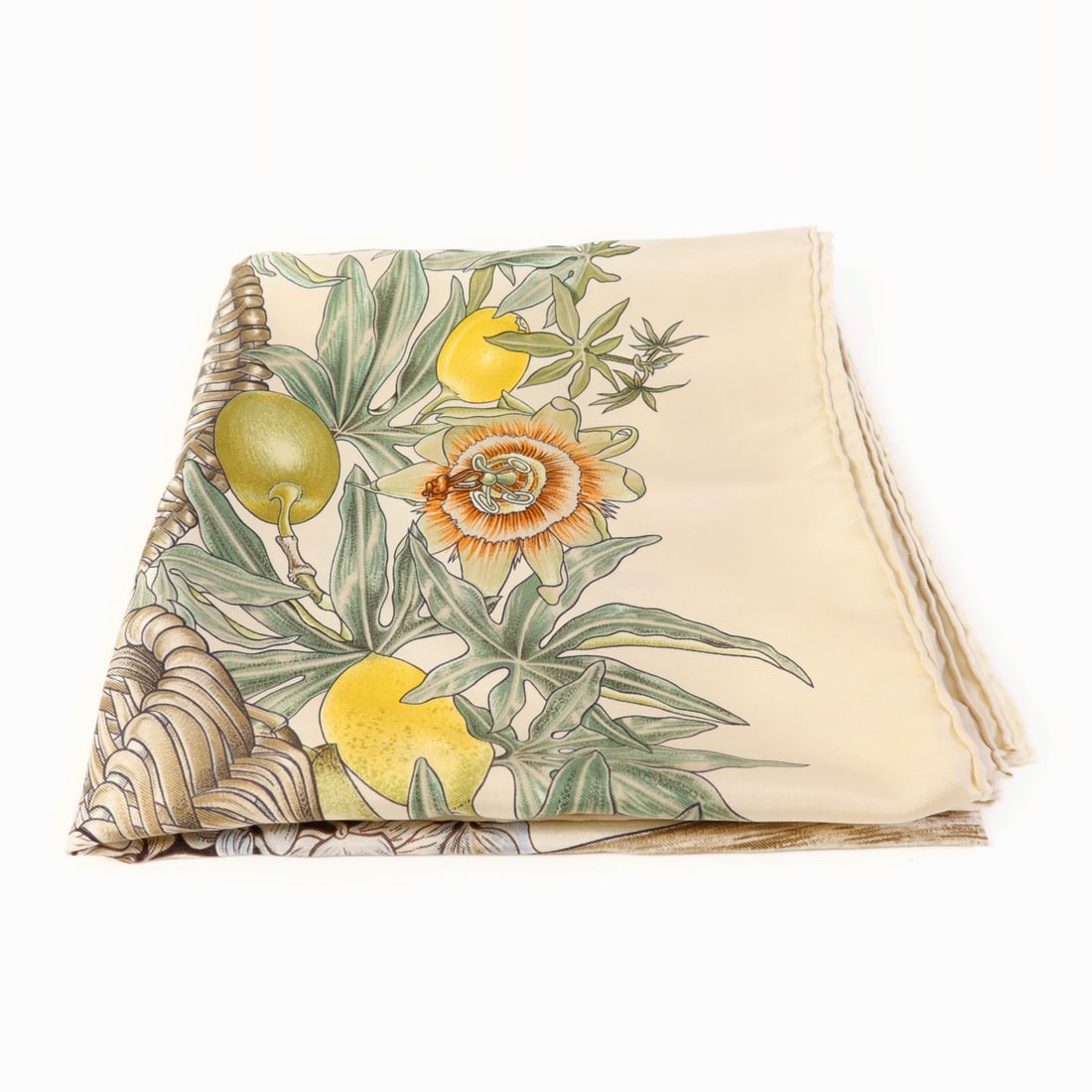 Silk Scarf in Beige 90x90 cm by HERMES France: Silk Scarf in Beige 90x90 cm by HERMES France This Hermes women's scarf is crafted from luxurious silk in an elegant beige color. Made in France, it offers a classic square shape and a regular size fo