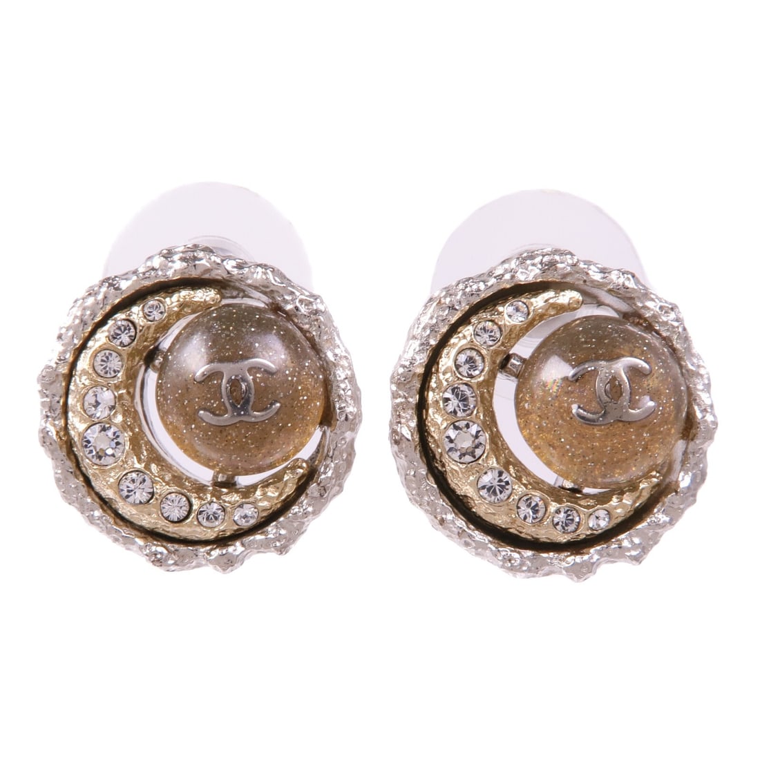 CHANEL Silver Metal CC Pierced Earrings: CHANEL Silver Metal CC Pierced Earrings Elevate your accessory collection with these exquisite CHANEL CC earrings. Crafted in a stylish silver tone, these pierced earrings exemplify CHANEL's renowned 