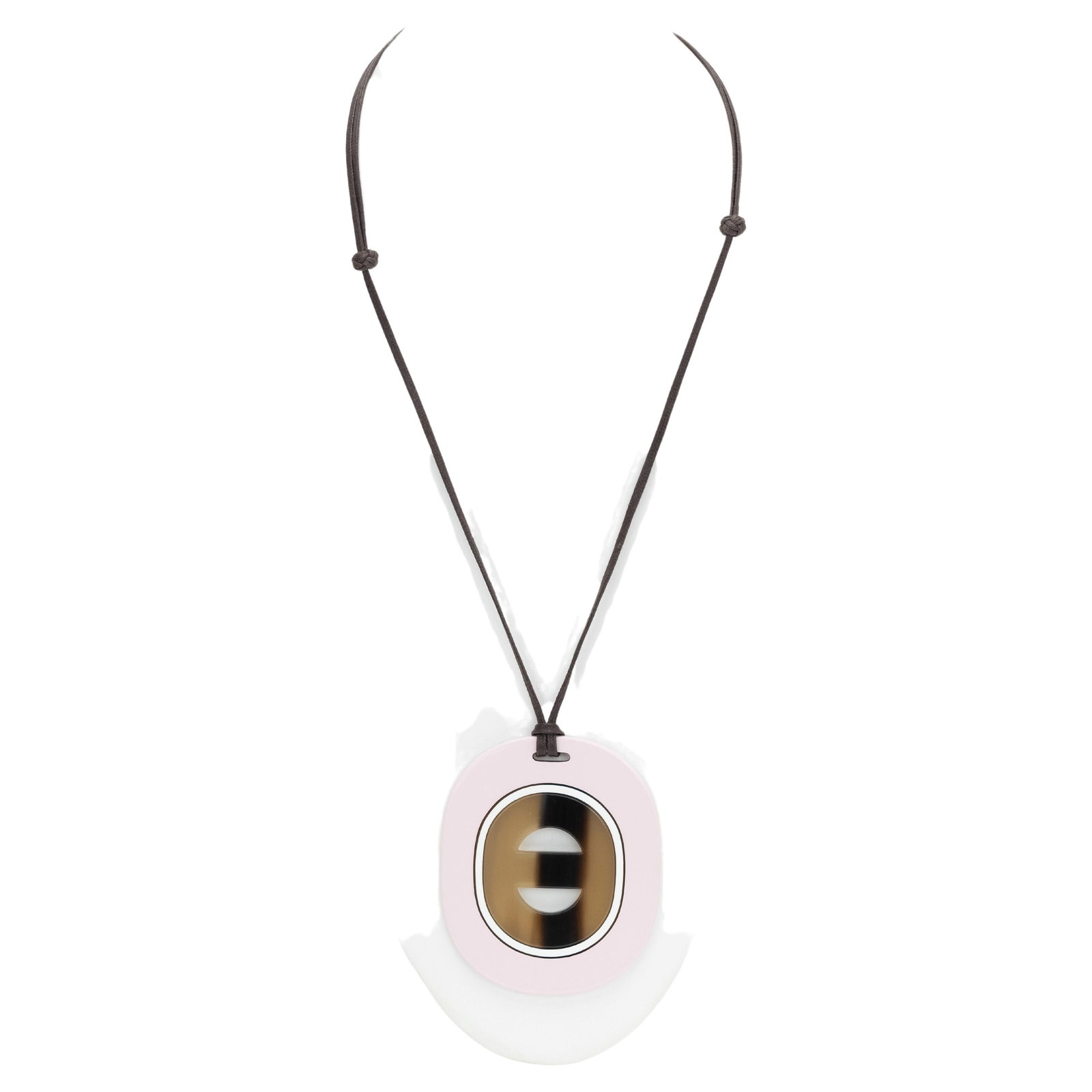 Hermes Buffalo Necklace Rose Lacquered Horn 2018 France: Hermes Buffalo Necklace Rose Lacquered Horn 2018 France This exquisite Hermes Buffalo Necklace showcases a stunning design in rose lacquered horn, featuring an elegant oval shape. The pendant measures