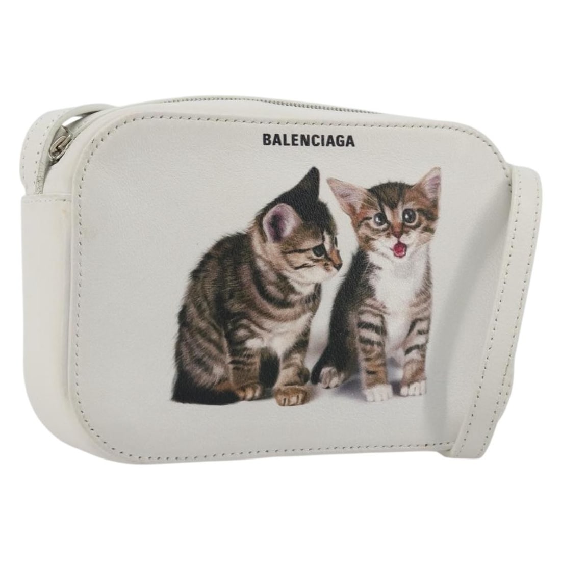 Balenciaga 552372 White Silver Leather Shoulder Bag: Balenciaga 552372 White Silver Leather Shoulder Bag This Balenciaga shoulder bag is crafted from white and silver leather and features a compact, structured silhouette. Designed for women, the bag inc