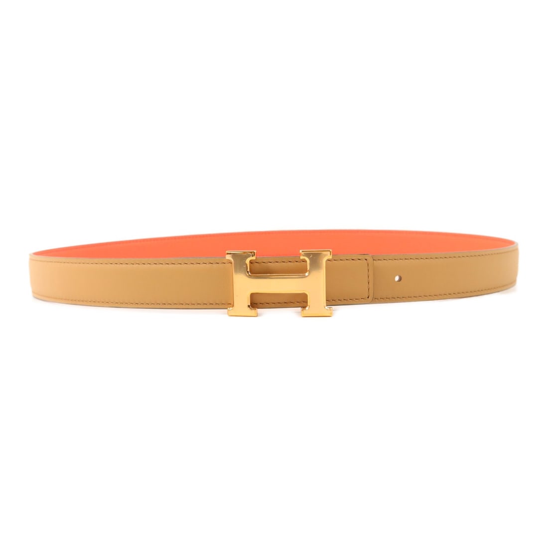 Hermes Mini Constance GHW Leather Belt Size 85: Hermes Mini Constance GHW Leather Belt Size 85 This Hermes Mini Constance belt is crafted from high-quality calfskin leather in a sophisticated brown shade, featuring a sleek and timeless design. The 