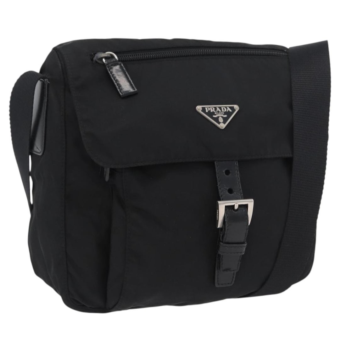 Prada Black Nylon Buckle Messenger Shoulder Bag Italy Unisex: Prada Black Nylon Buckle Messenger Shoulder Bag Italy Unisex This Prada Buckle Messenger Bag is crafted from durable black nylon and is designed for unisex use. The bag features a buckle closure and i