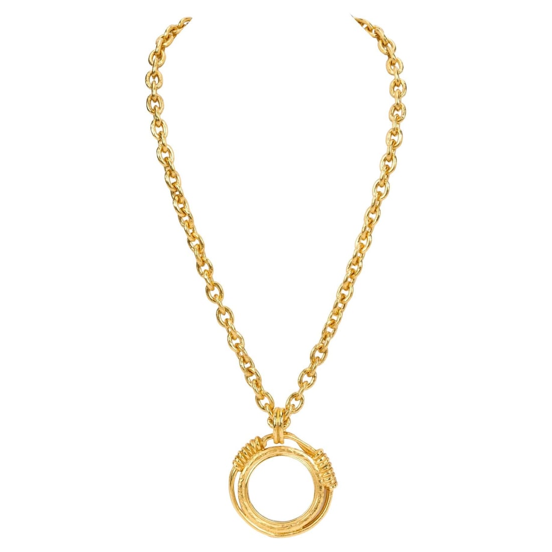 Chanel 1980s Satin Gold Magnifier Necklace with Original Box: Chanel 1980s Satin Gold Magnifier Necklace with Original Box Discover this exquisite Chanel Satin Gold Magnifier Necklace from the 1980s collection. Crafted from high-quality gold plate, this stunning