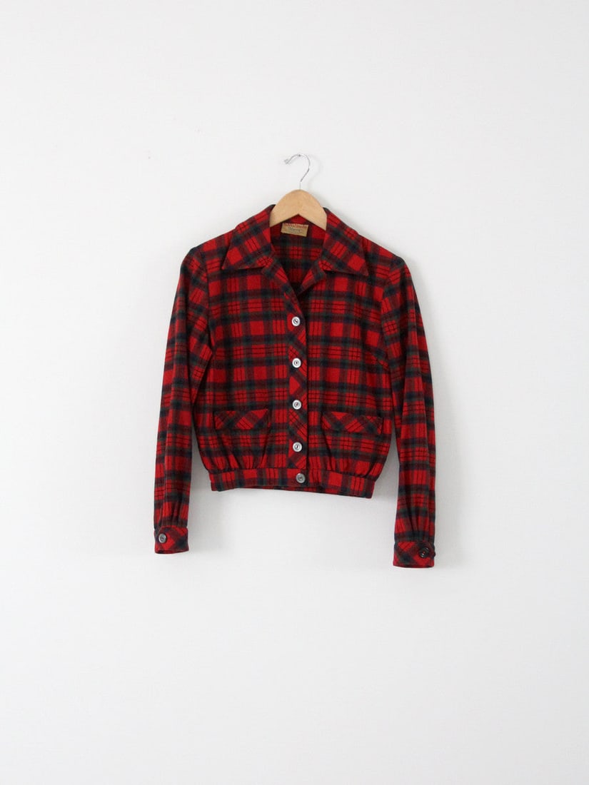 1950s Bobbie Brooks Calgary Plaid Wool Jacket Vintage Chic: 1950s Bobbie Brooks Calgary Plaid Wool Jacket Vintage Chic Discover this stunning 1950s vintage Bobbie Brooks "Calgary" plaid wool jacket, a chic addition to any wardrobe. The cropped women's jacket s