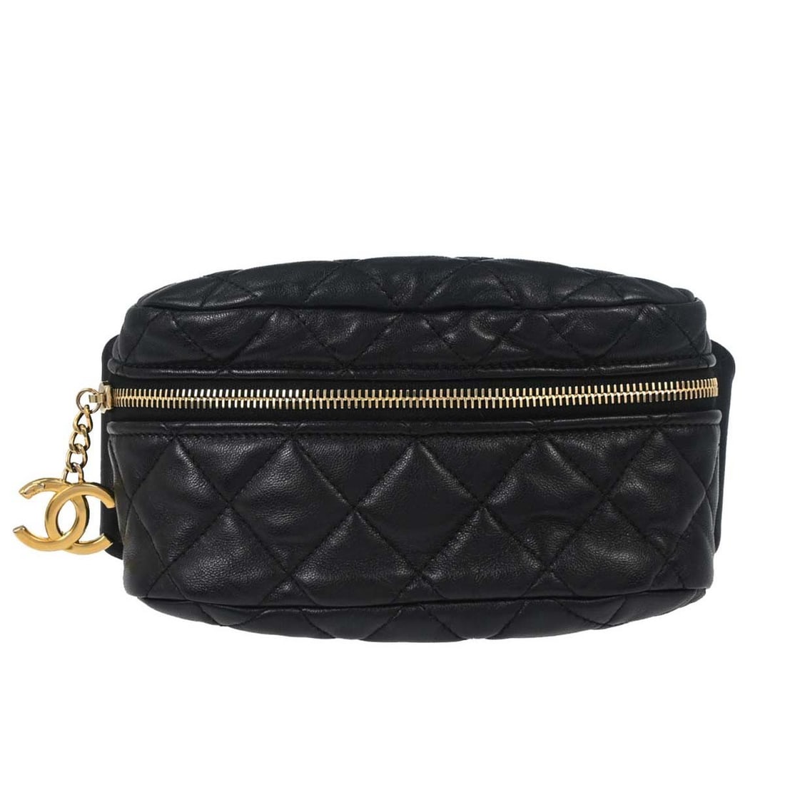 Chanel Matelasse Black Lambskin Waist Bag: Chanel Matelasse Black Lambskin Waist Bag This Chanel black lambskin waist bum bag features a classic matelasse quilted pattern and the iconic logo accent. Designed for casual occasions, it offers a s